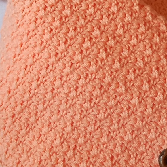 Scarf, Cowl - Picture 4 of 4